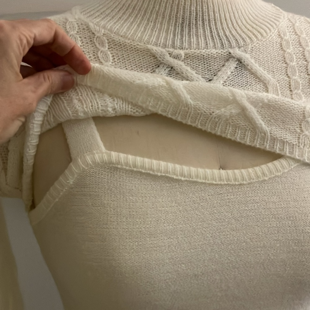 NWOT BP Ivory 2 pice set - crop tank sweater and shrug XS